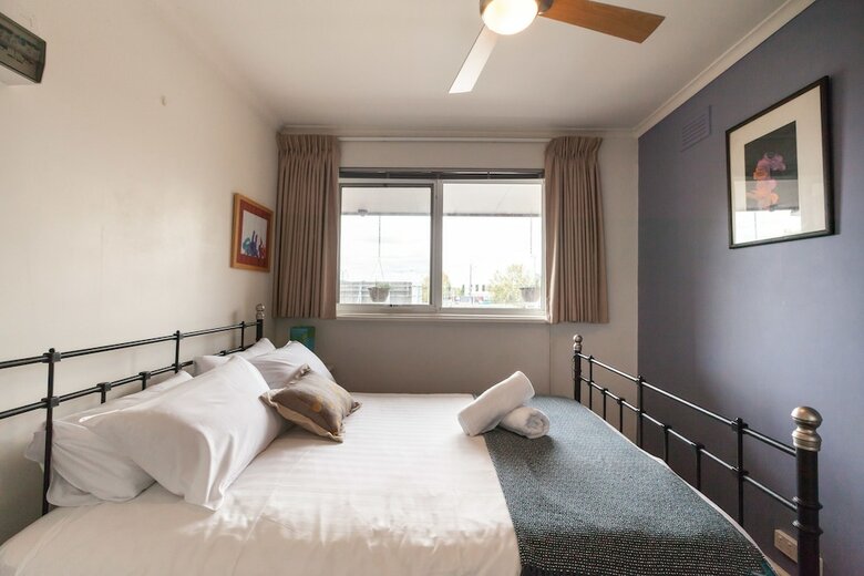 Eleanor, 1bdr Fitzroy North Apartment