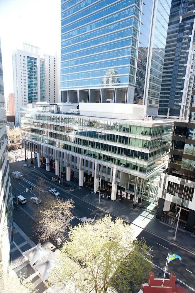 Aparthotel Apx World Square