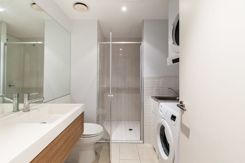 Miles, 1bdr Melbourne Apartment