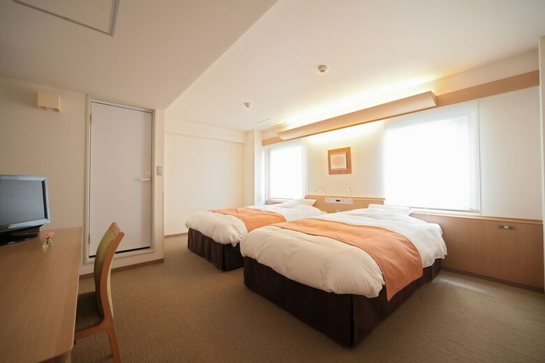 Shin-osaka Station Hotel Honkan