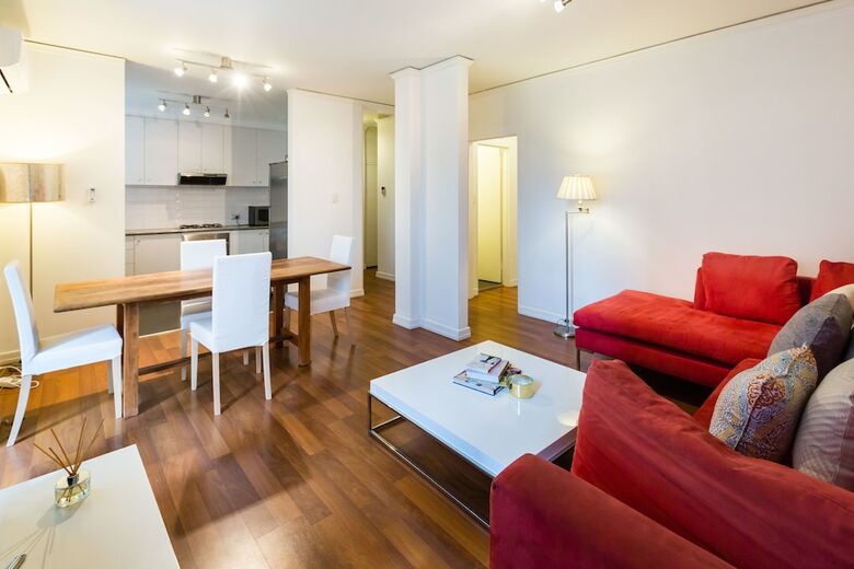 Selena, 2bdr South Yarra Apartment