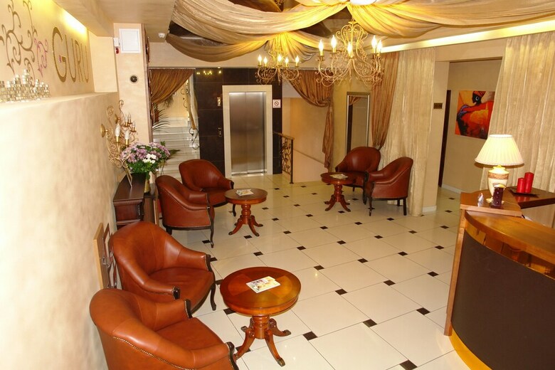 Guru Hotel