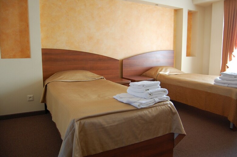 Guru Hotel