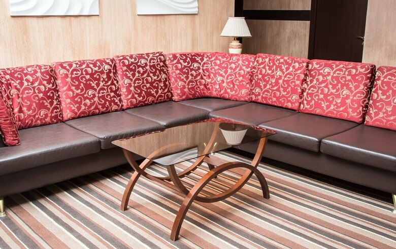 Guru Hotel