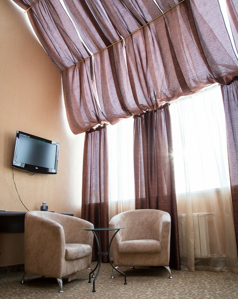 Guru Hotel