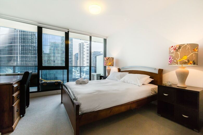 Tiara, 1bdr Southbank Apartment
