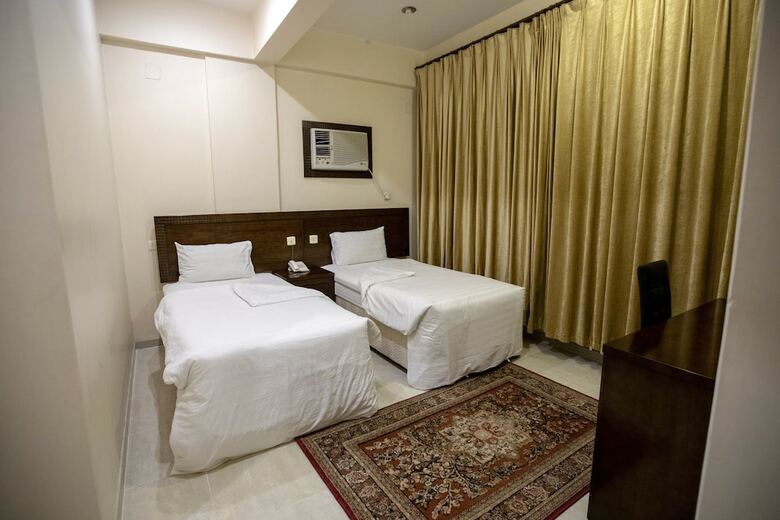 Aparthotel Al Raha Hotel Suites