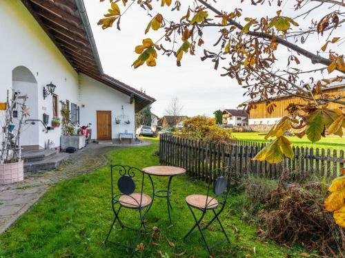 Cozy Apartment In Steingaden With Terrace