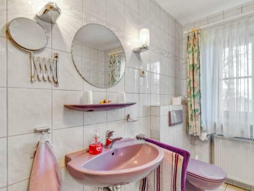 Cozy Apartment In Steingaden With Terrace