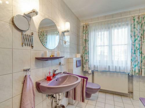 Cozy Apartment In Steingaden With Terrace