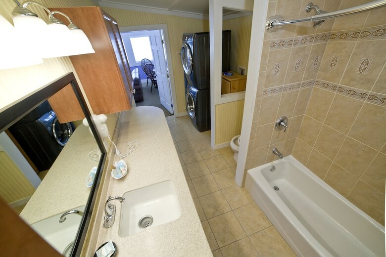 Apartamentos Georgianne Inn & Suites