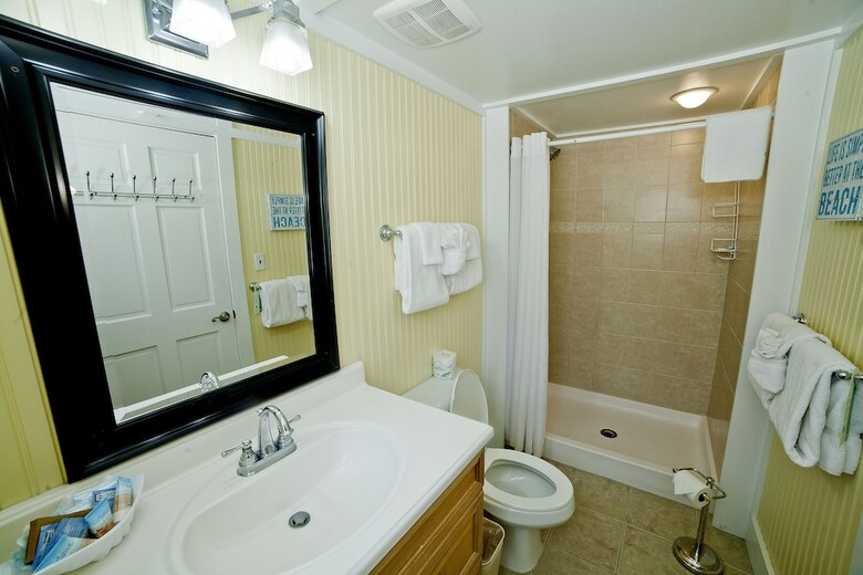 Apartamentos Georgianne Inn & Suites