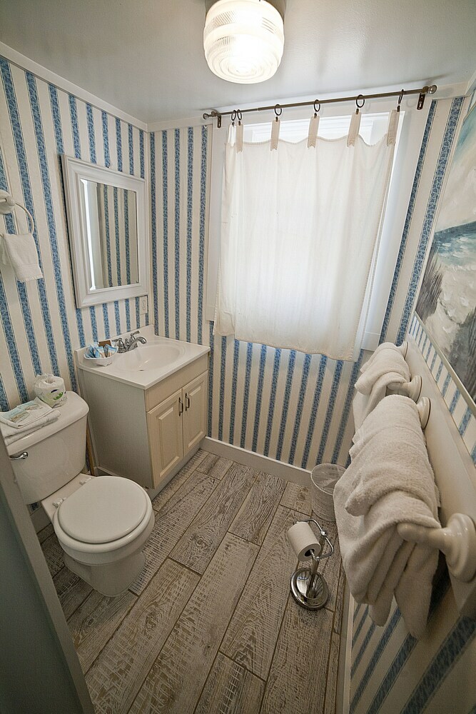 Apartamentos Georgianne Inn & Suites