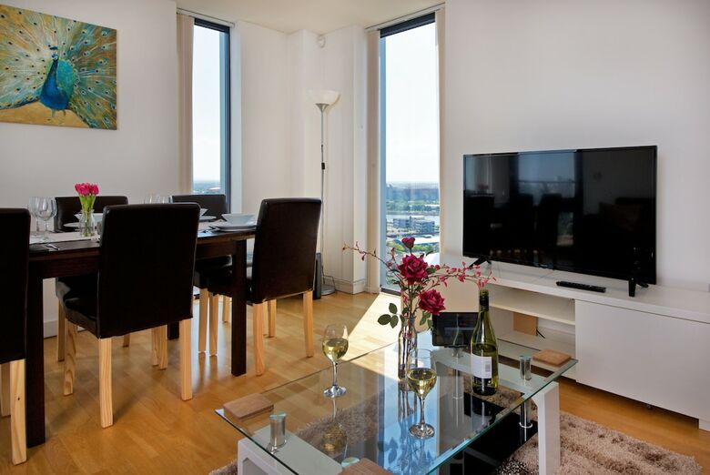 Apartamentos Incitynow Media City Penthouse