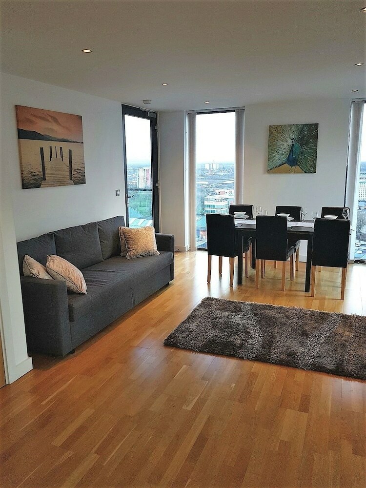 Apartamentos Incitynow Media City Penthouse