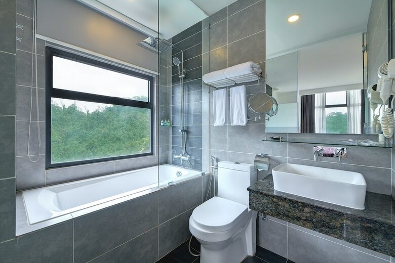 Grand Ion Delemen Hotel