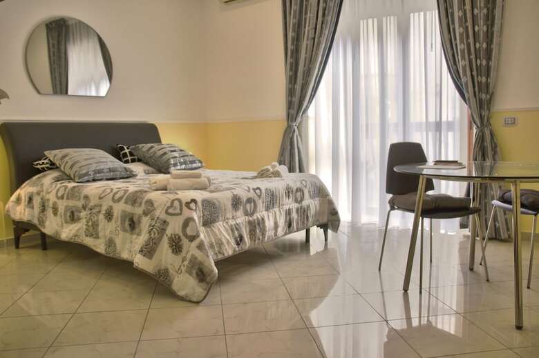 Hotel Malie Guest House