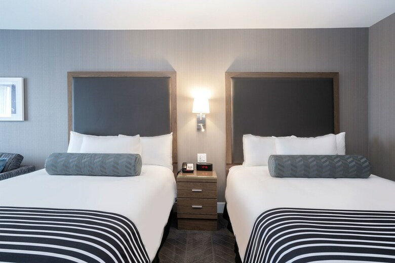 Sandman Signature St. John's Hotel