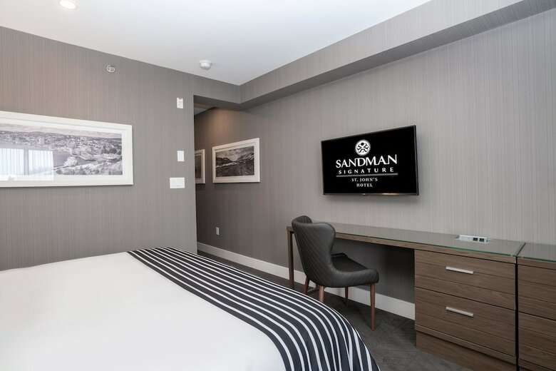Sandman Signature St. John's Hotel