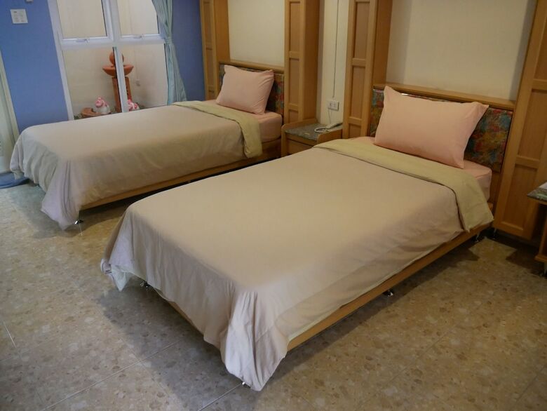Hotel Ploy Resort Nangrong