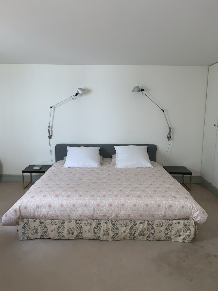 Apartment - 1 Bedroom