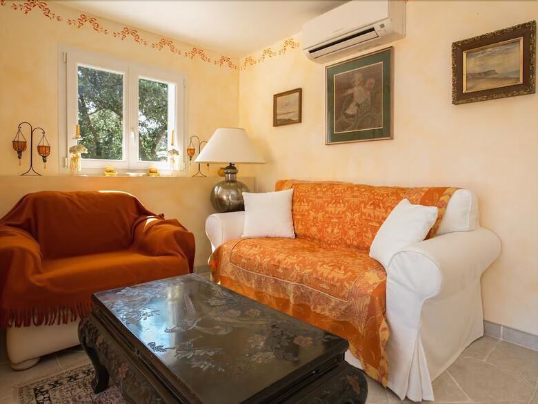 Hotel La Tarentane