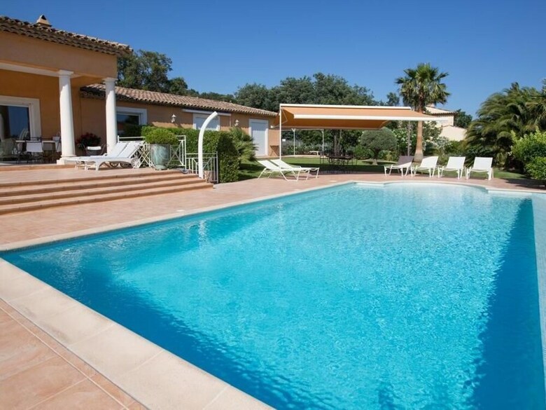 Hotel La Tarentane