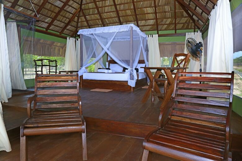 Bed & Breakfast Yala Lake View Cabanas
