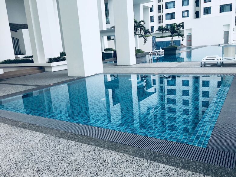Apartamentos Pinnacle Tower Johor Bahru