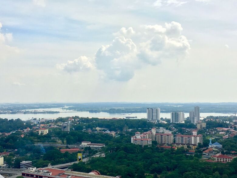 Apartamentos Pinnacle Tower Johor Bahru
