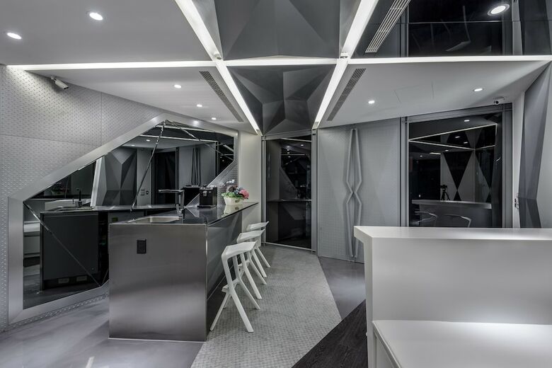 Hotel Reality Design Inn
