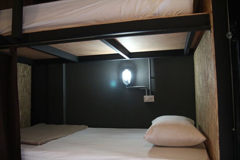 Hostal Vitamin Sea Hostel Phuket