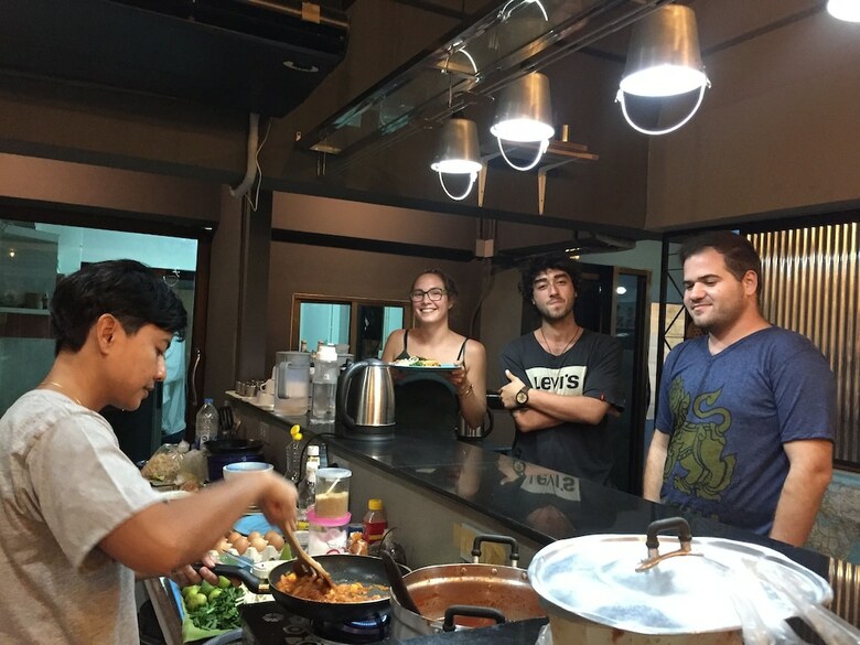 Hostal Vitamin Sea Hostel Phuket