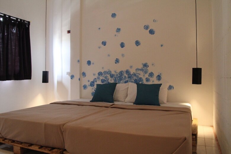 Hostal Vitamin Sea Hostel Phuket