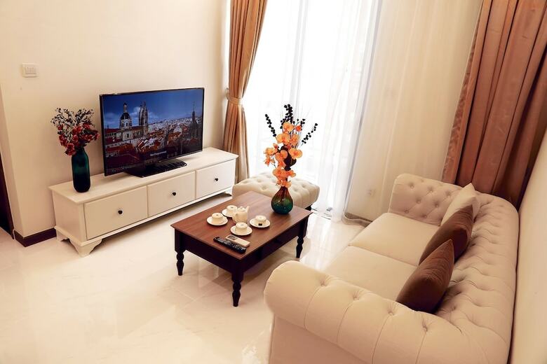 High-floor River-view Apartment