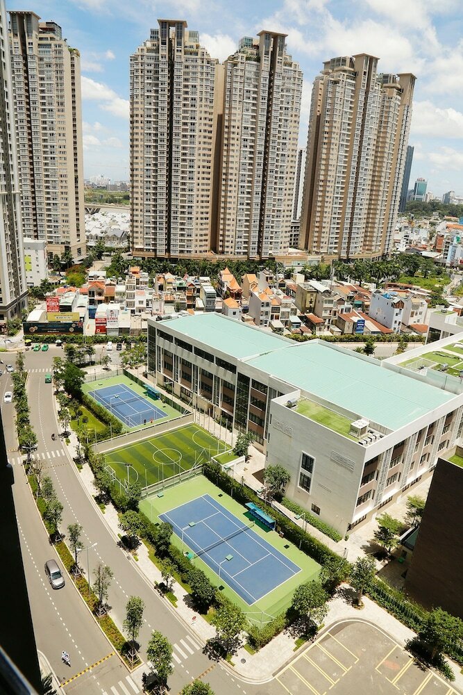 High-floor River-view Apartment