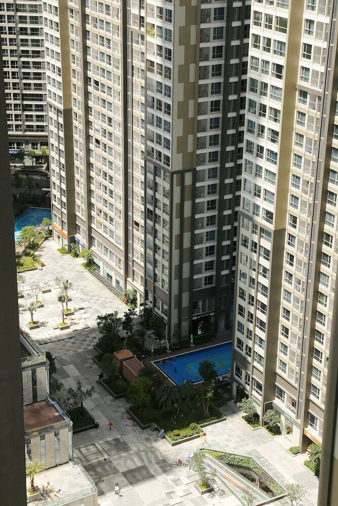 High-floor River-view Apartment