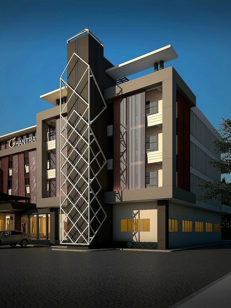 Chantra Hotel
