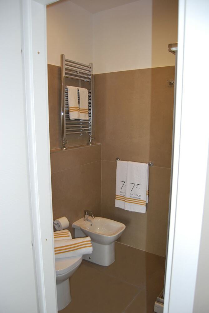 Hotel 7th Floor Suite