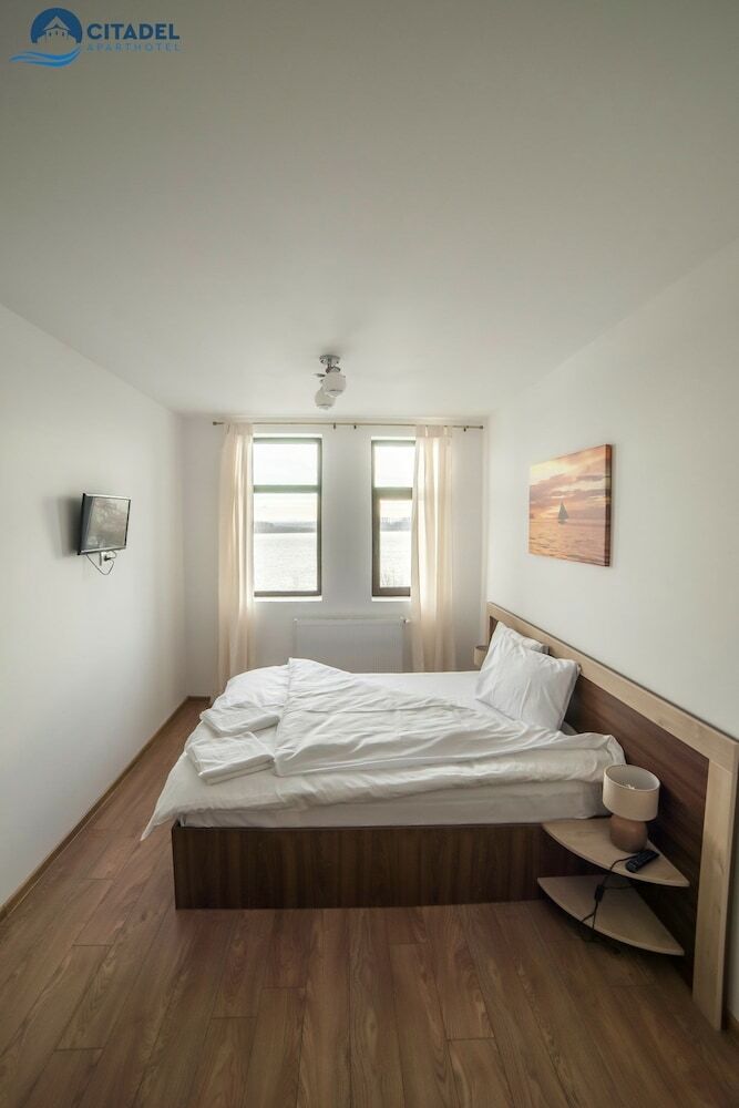 Citadel Aparthotel