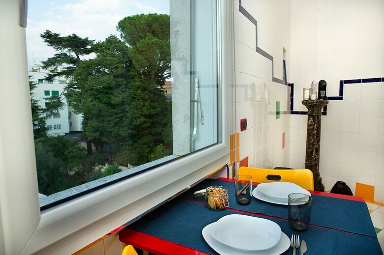 Hotel Room In Rome Isole