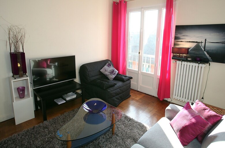 Apartamentos 1 Bedroom With Elevator In Downtown Annecy