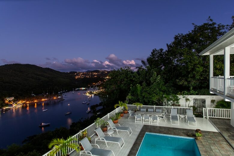 The Villa On The Bay