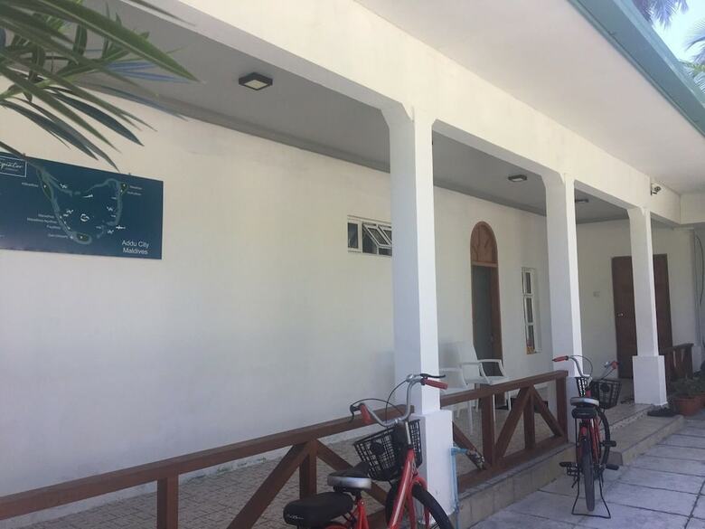 Hotel Equator Homestay