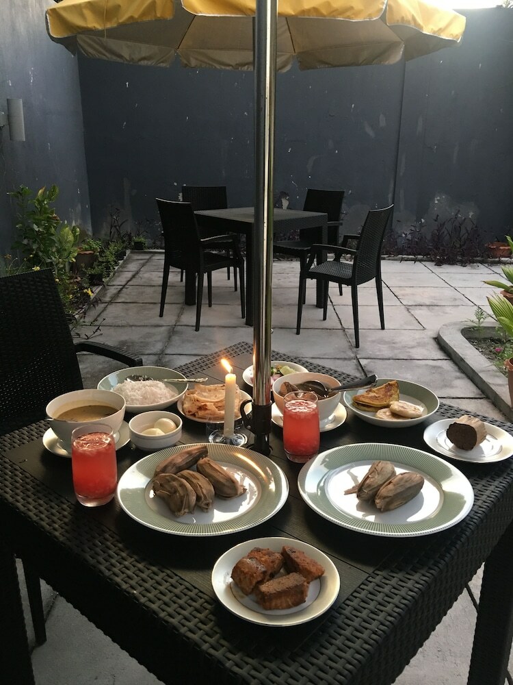 Hotel Equator Homestay