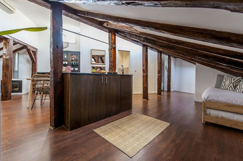 Apartamentos �tico Plaza Mayor