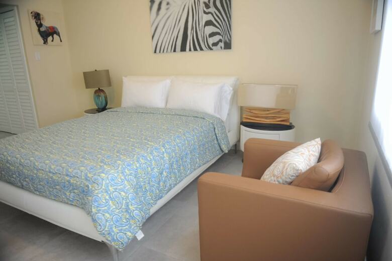 Lagoons Apartments