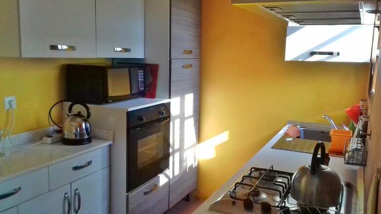 Apartamentos Marien Ngouabi Serviced T2 House