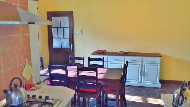 Apartamentos Marien Ngouabi Serviced T2 House