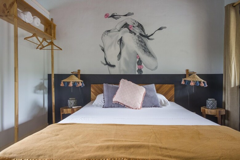 Hostal Selina Santa Teresa South